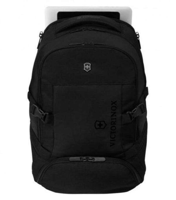 Victorinox 611419 Sport Evo DLX 16" Laptop Backpack