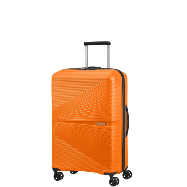 American Tourister Airconic 67cm 4 Wheeled Lightweight Case